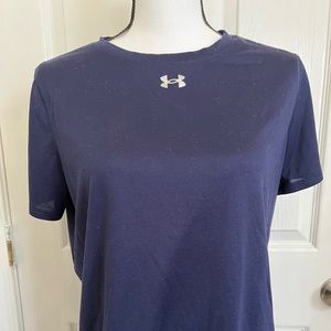 Under Armour T-shirt